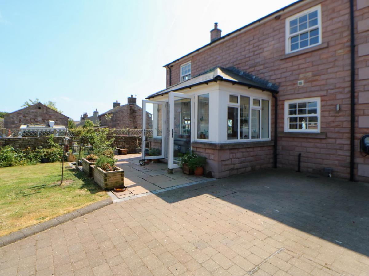 Larch House Villa Penrith Exterior photo